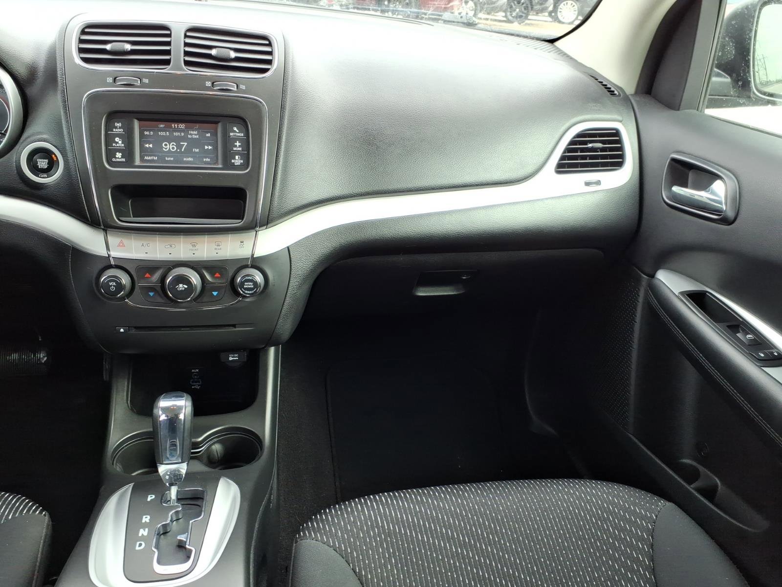 Used 2017 Dodge Journey SE FWD image 7