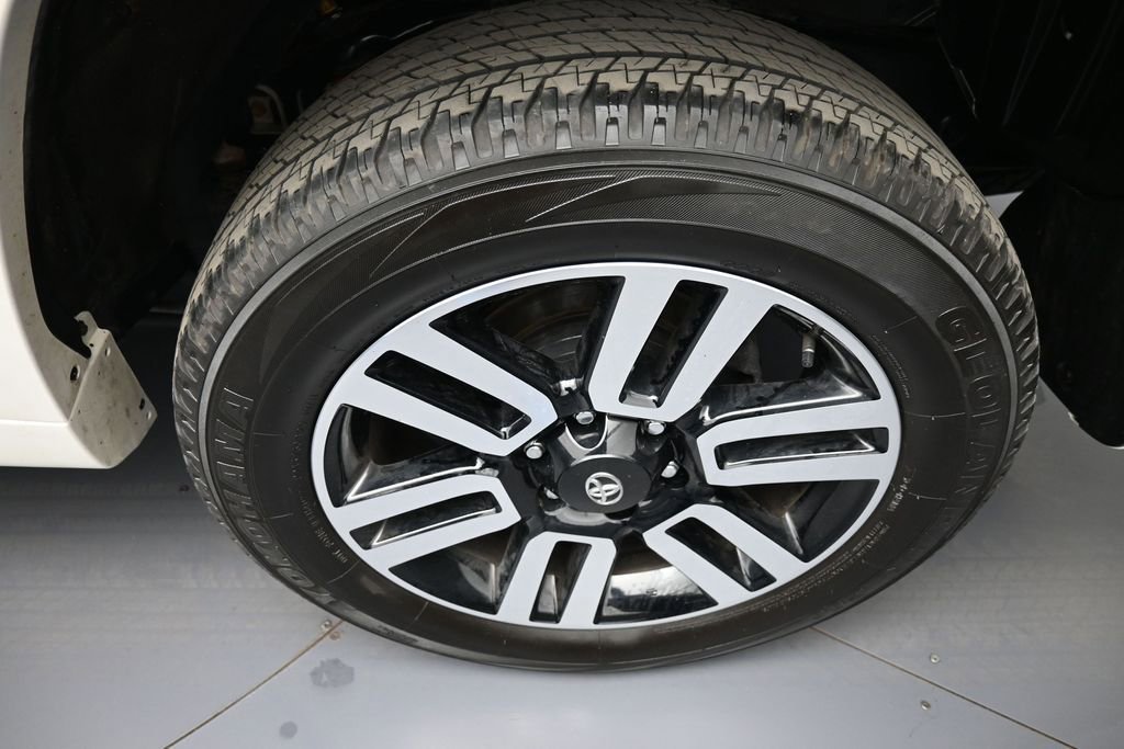 Certified 2023 Toyota 4Runner Limited AWD/4WD image 15