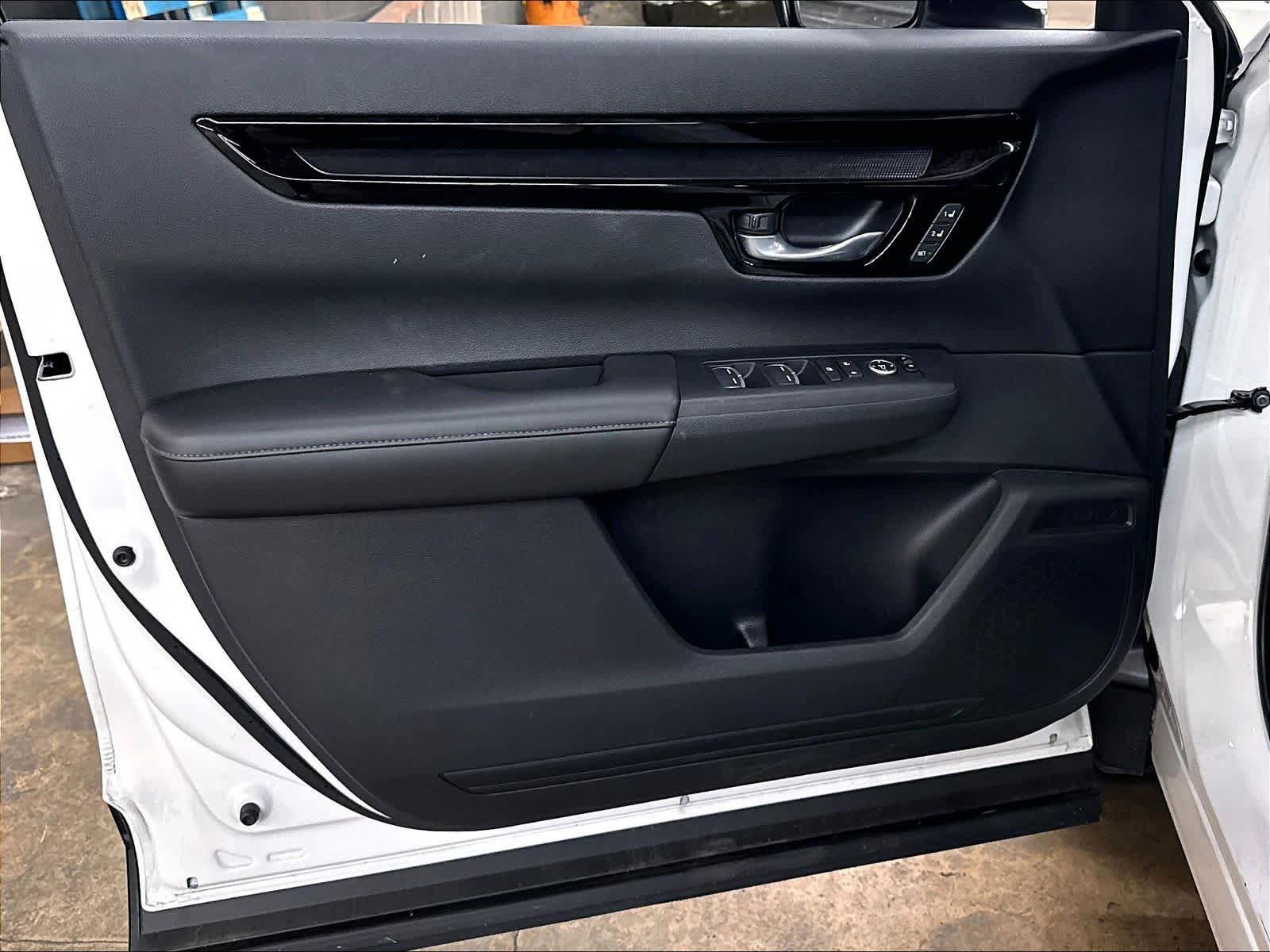 Used 2024 Honda CR-V EX-L image 25