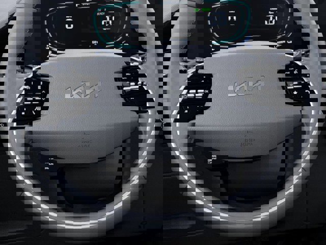 New 2025 Kia Niro SX Touring image 22