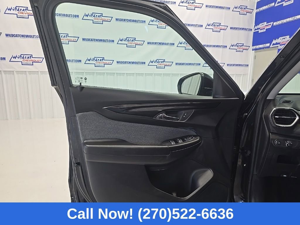 Used 2025 Chevrolet TrailBlazer LT image 12