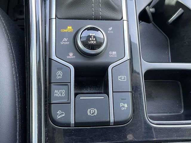 Used 2023 Kia Sorento SX image 29