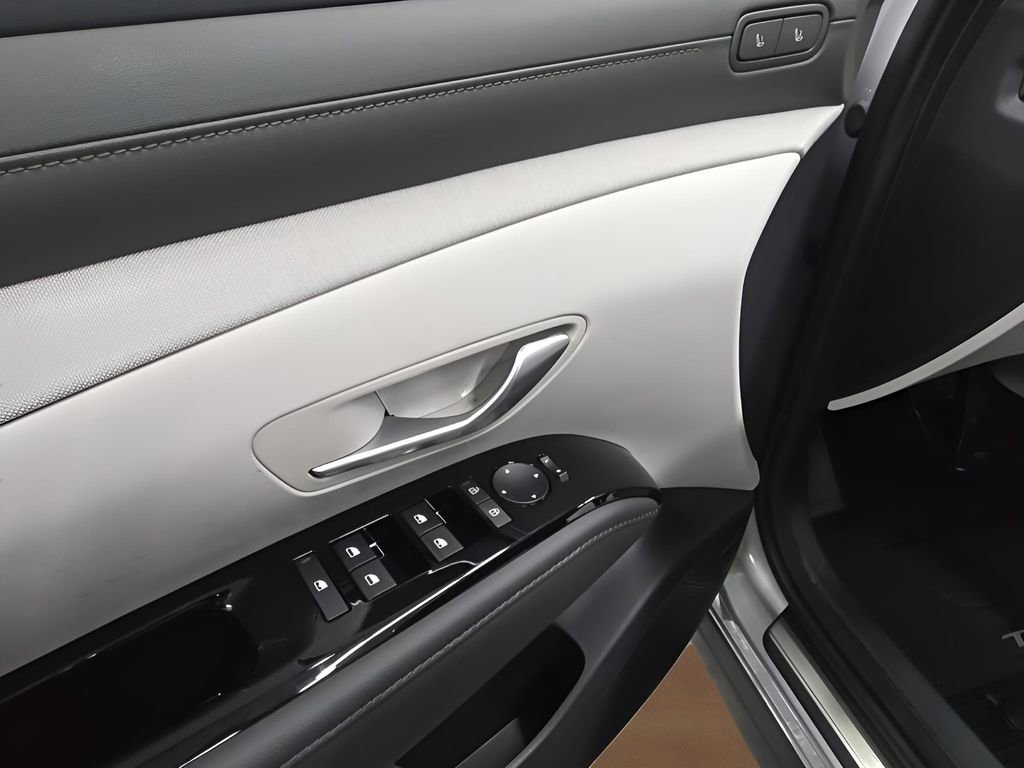 New 2026 Hyundai Tucson Limited image 10