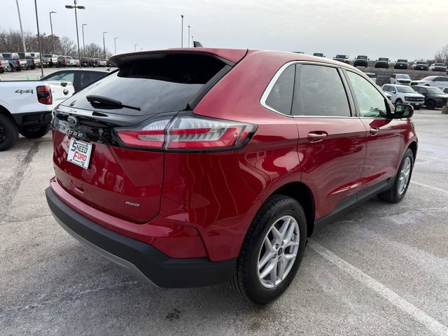 Used 2022 Ford Edge SEL w/ Convenience Package image 7