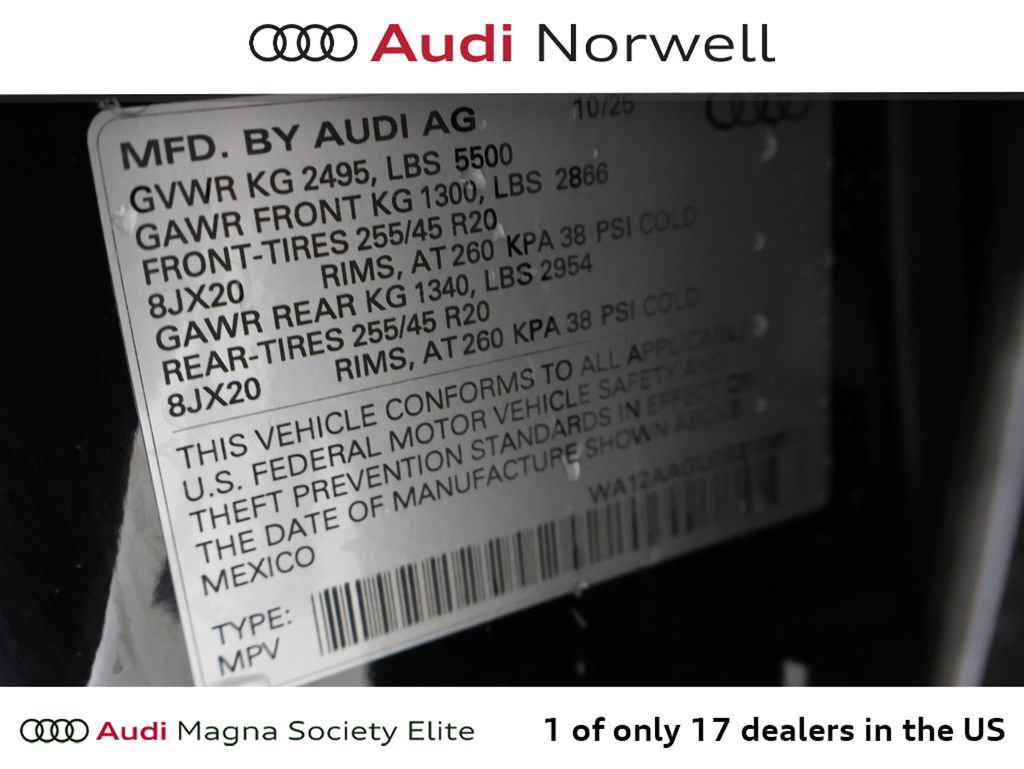Used 2025 Audi Q5 Premium Plus AWD/4WD image 3