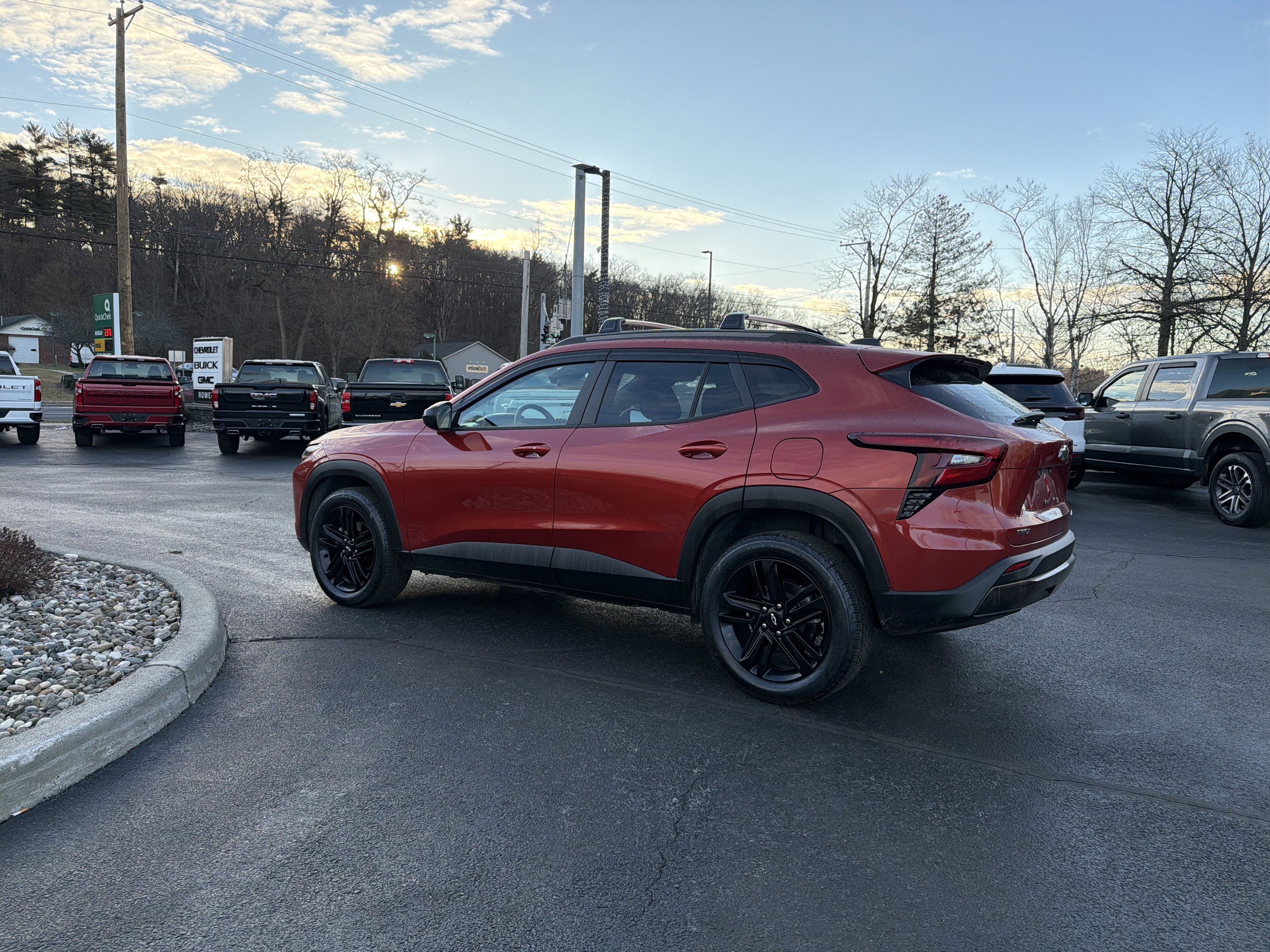 Certified 2024 Chevrolet Trax ACTIV w/ Driver Confidence Package image 8