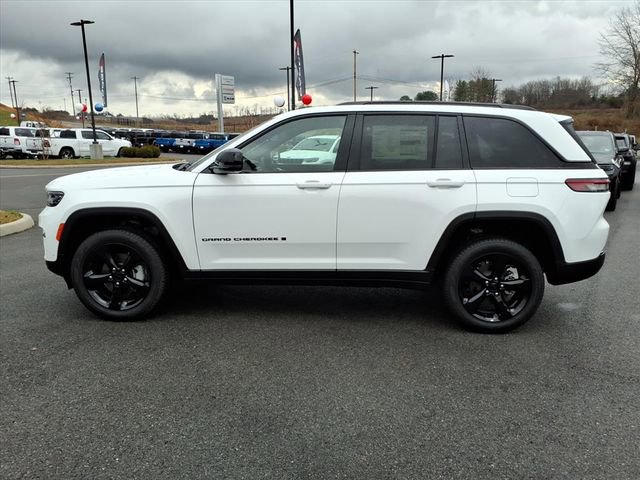 New 2025 Jeep Grand Cherokee Limited w/ Luxury Tech Group II image 8
