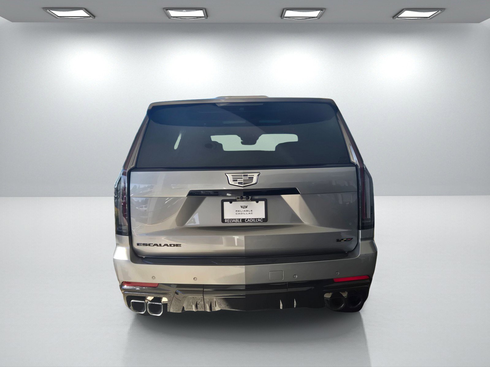 New 2026 Cadillac Escalade V w/ LPO, ONYX Package image 5