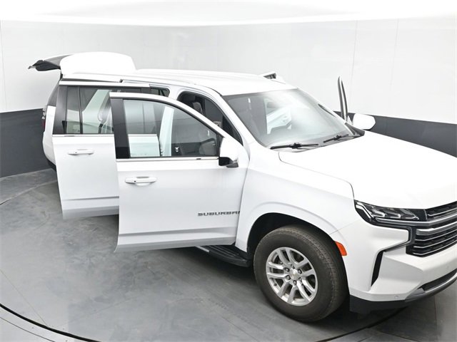 Used 2024 Chevrolet Suburban LT image 52