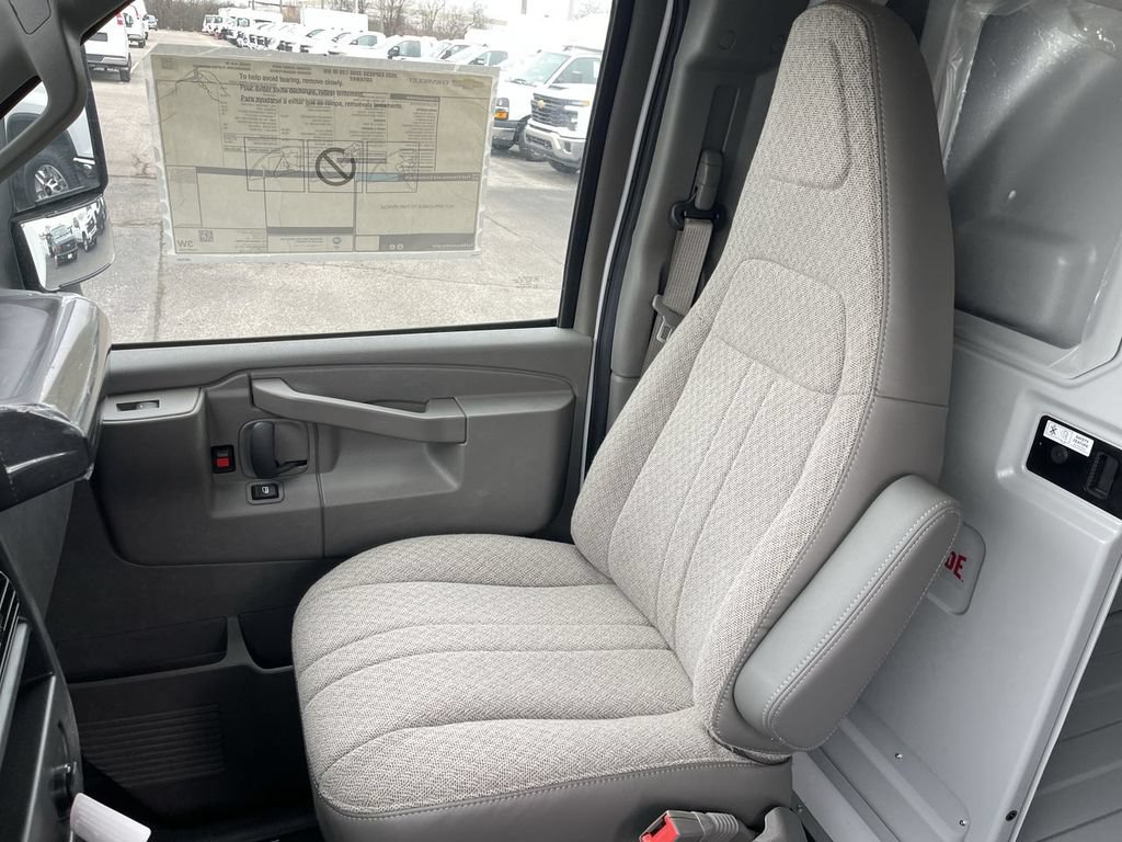 New 2025 Chevrolet Express 3500 w/ Power Convenience Package RWD image 12