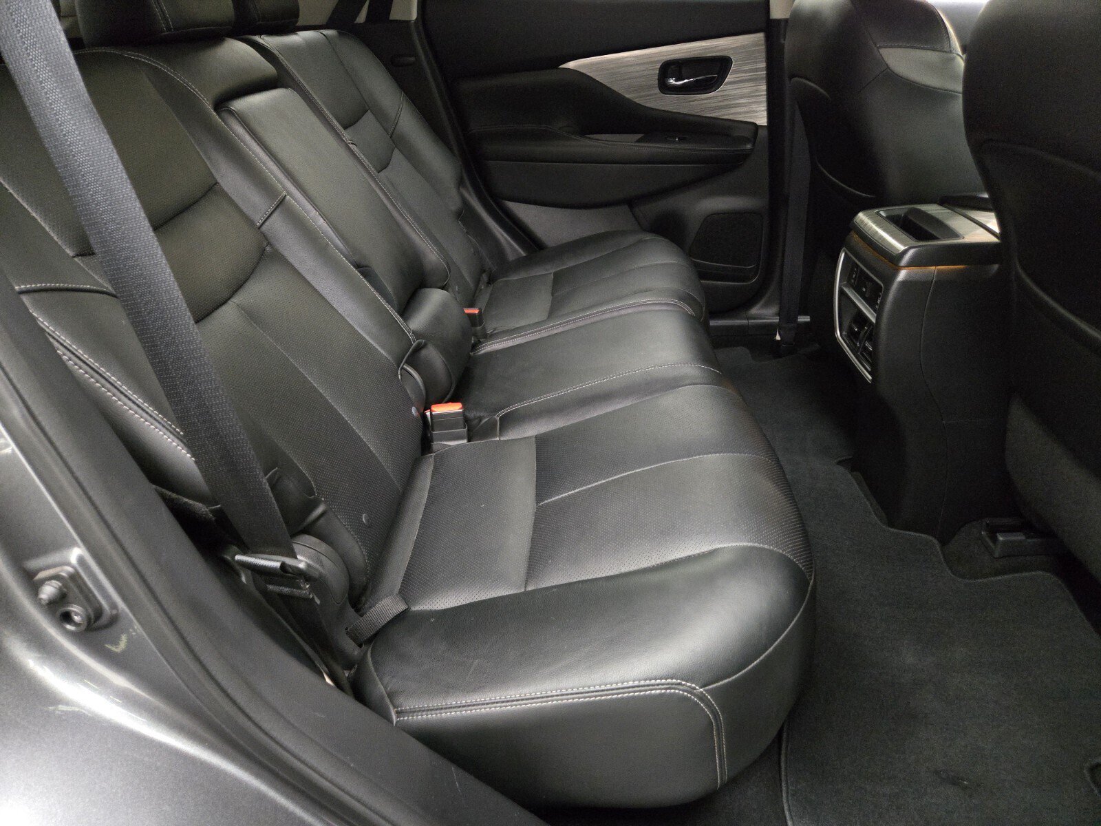 Used 2015 Nissan Murano Platinum w/ Platinum Technology Package FWD image 11