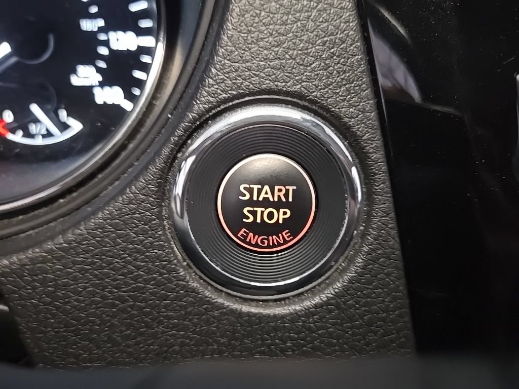 Used 2020 Nissan Rogue SV AWD/4WD image 31
