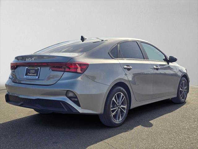 Used 2024 Kia Forte LXS FWD image 3