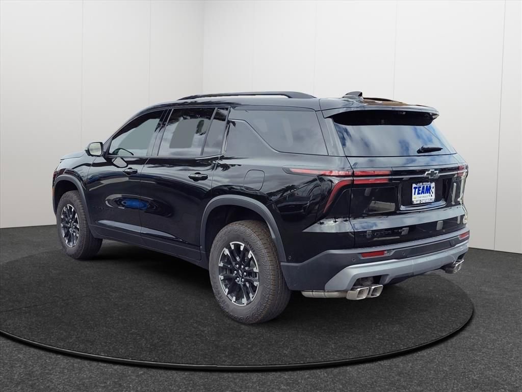 New 2026 Chevrolet Traverse Z71 w/ Enhanced Driving Package AWD/4WD image 3