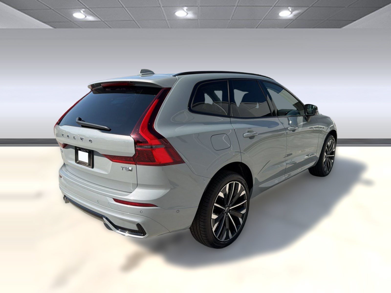 New 2026 Volvo XC60 T8 Ultra w/ Climate Package AWD/4WD image 9