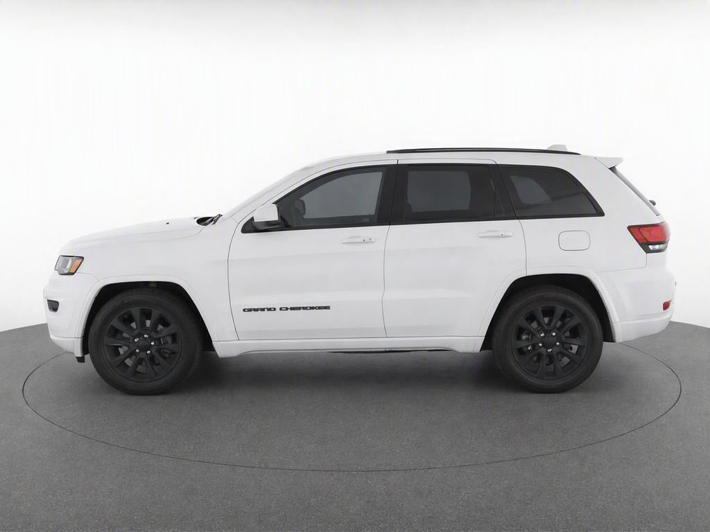 Used 2021 Jeep Grand Cherokee Laredo X RWD image 6