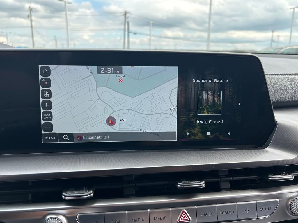 Used 2023 Kia Telluride LX image 13