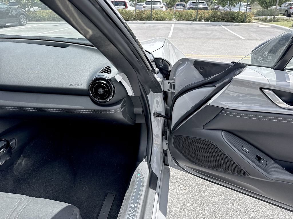 New 2026 MAZDA MX-5 Miata Club w/ Interior Package image 21