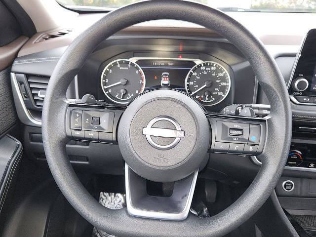 Certified 2023 Nissan Rogue SV image 22