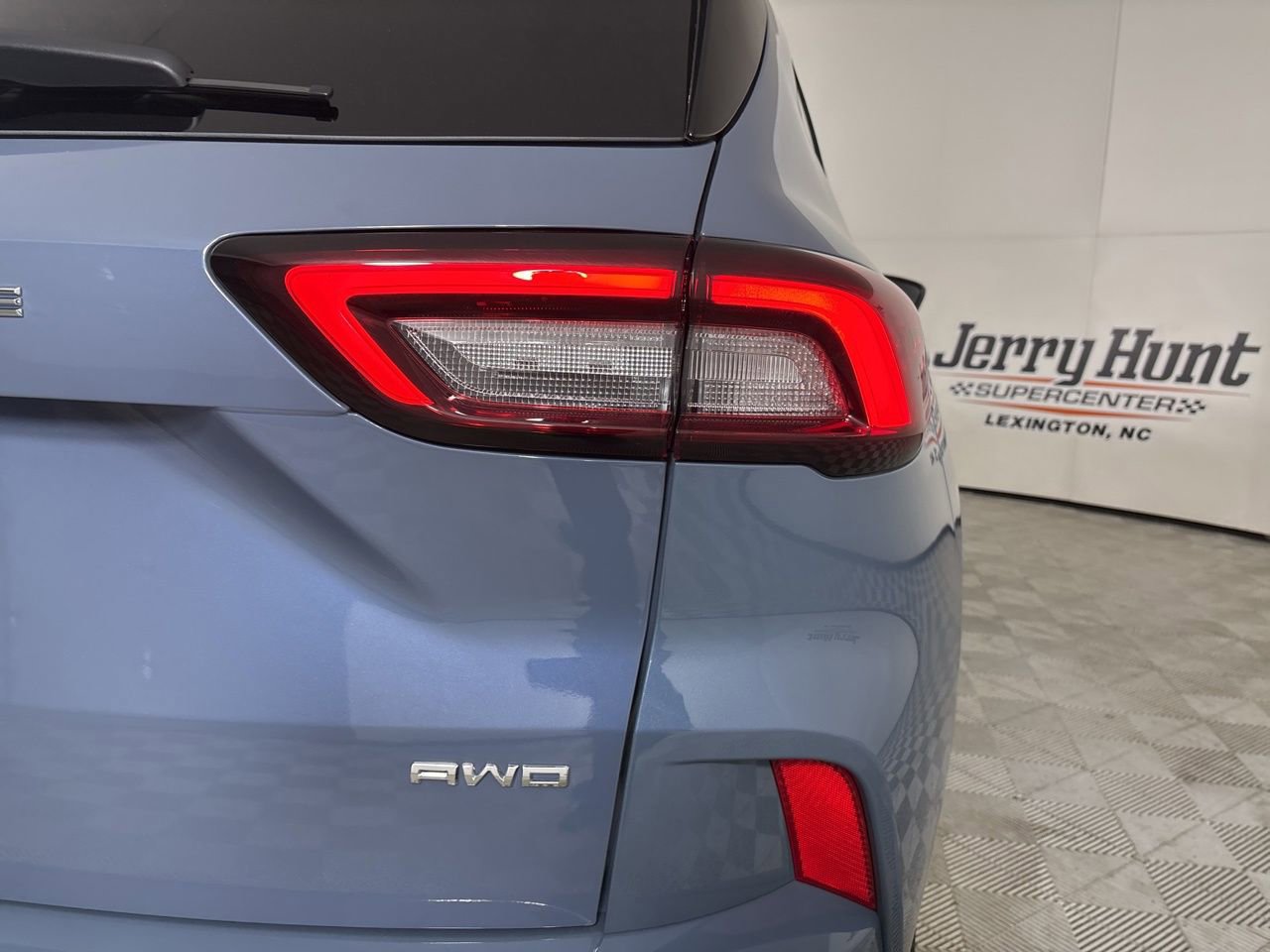 Used 2024 Ford Escape ST-Line w/ Tech Pack #1 AWD/4WD image 33