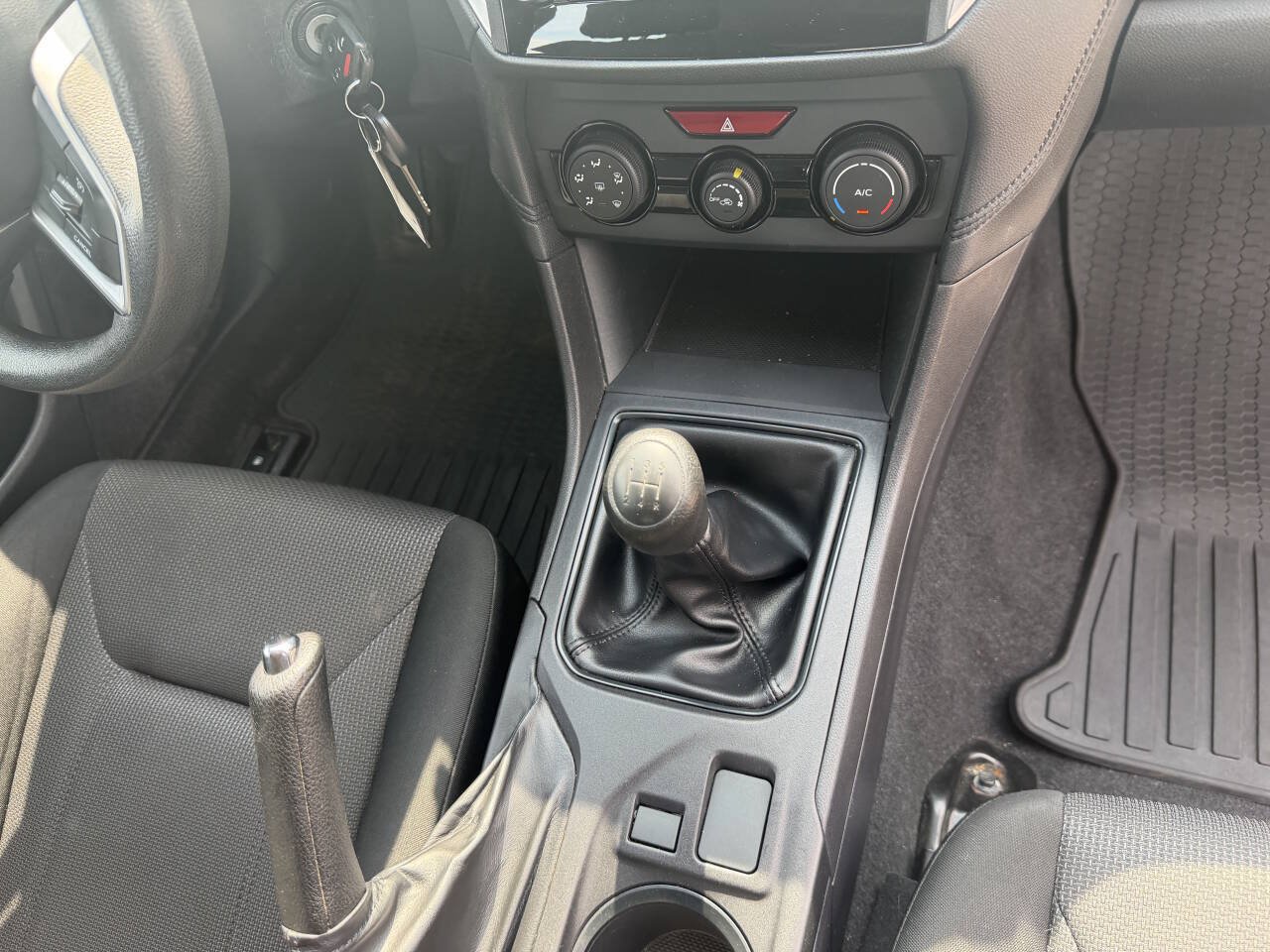 Used 2017 Subaru Impreza 2.0i AWD/4WD image 26