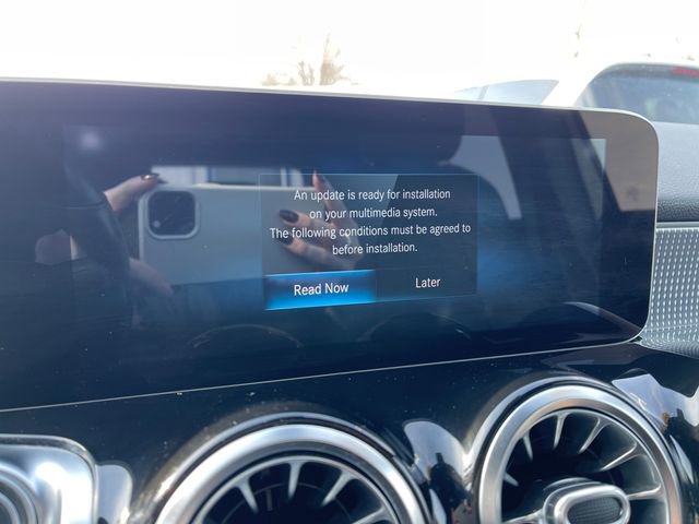 Used 2020 Mercedes-Benz GLB 250 4MATIC image 26