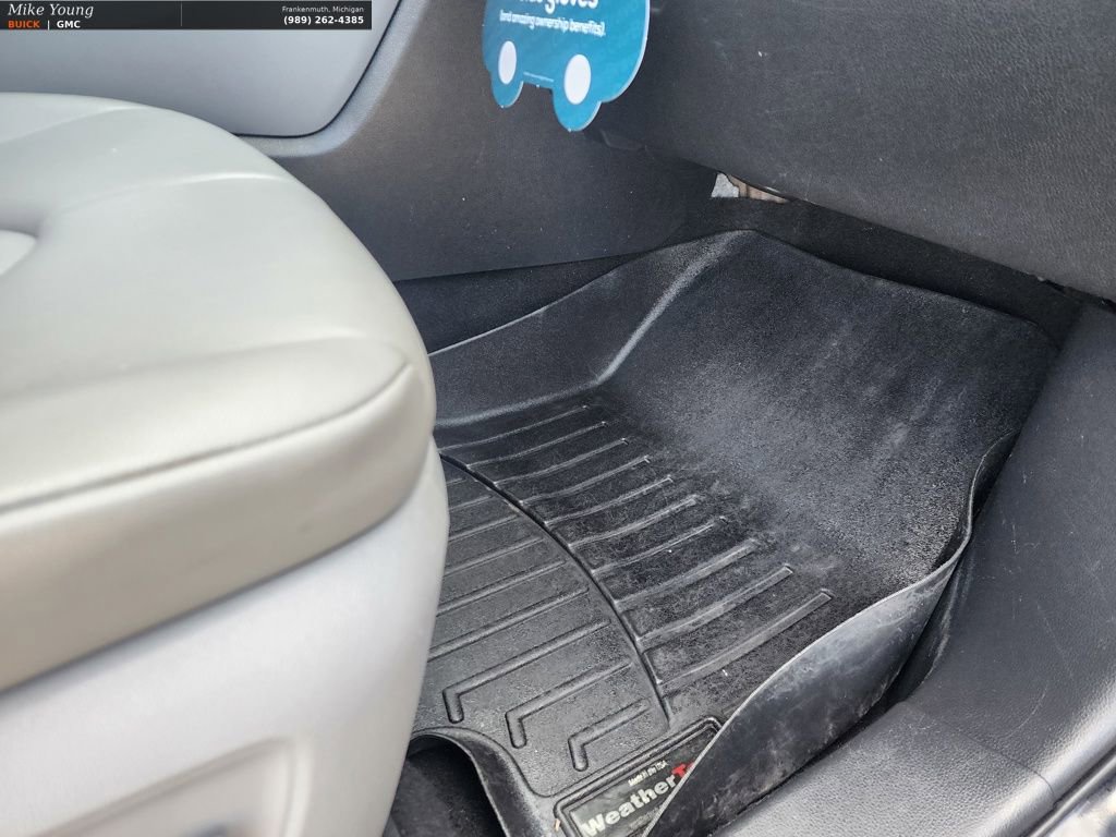 Used 2020 Toyota Highlander XLE image 21