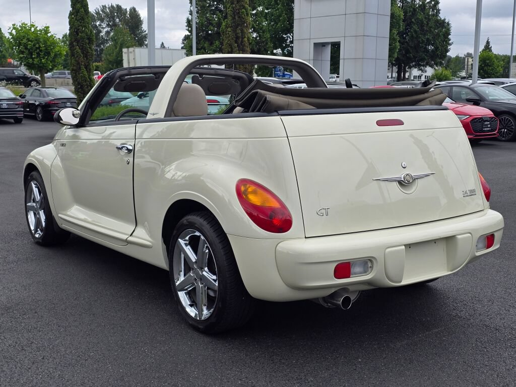 Used 2005 Chrysler PT Cruiser GT FWD image 3