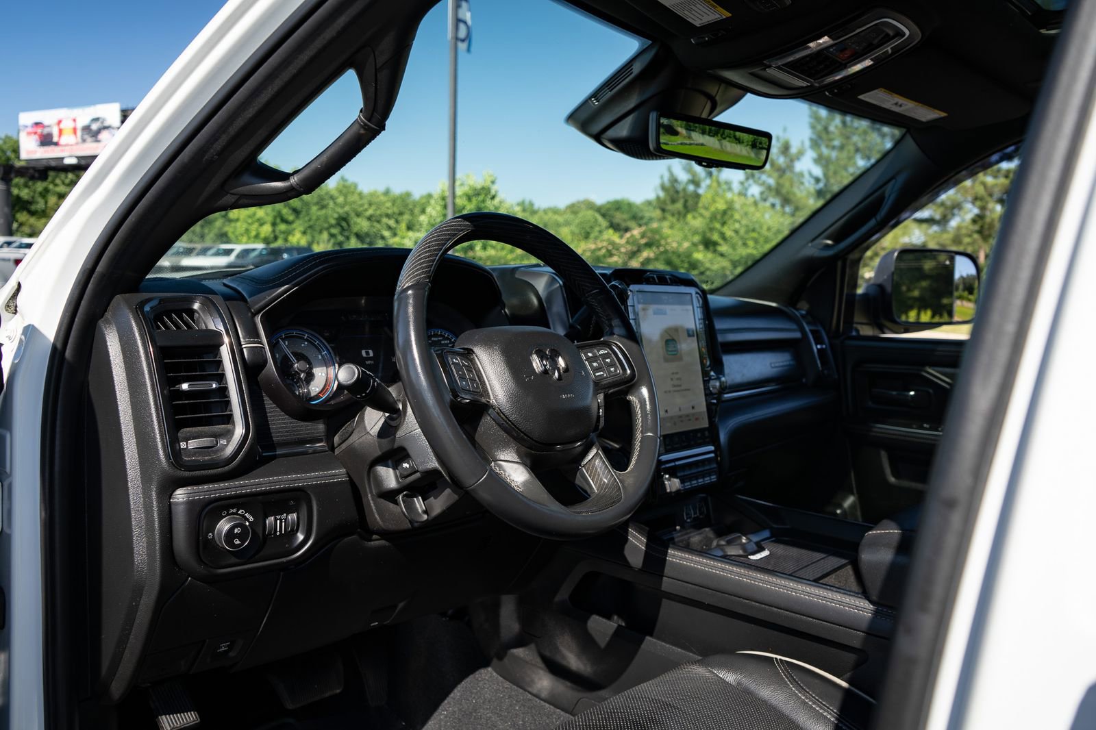 Used 2022 RAM 2500 Limited w/ Safety Group AWD/4WD image 13