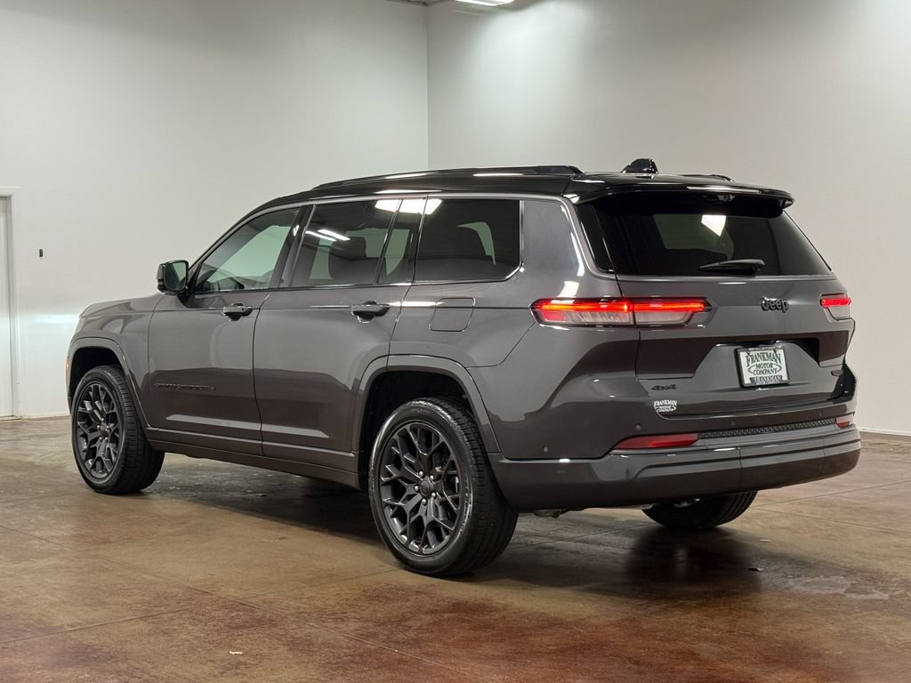 Used 2026 Jeep Grand Cherokee L Summit w/ Obsidian Package AWD/4WD image 5