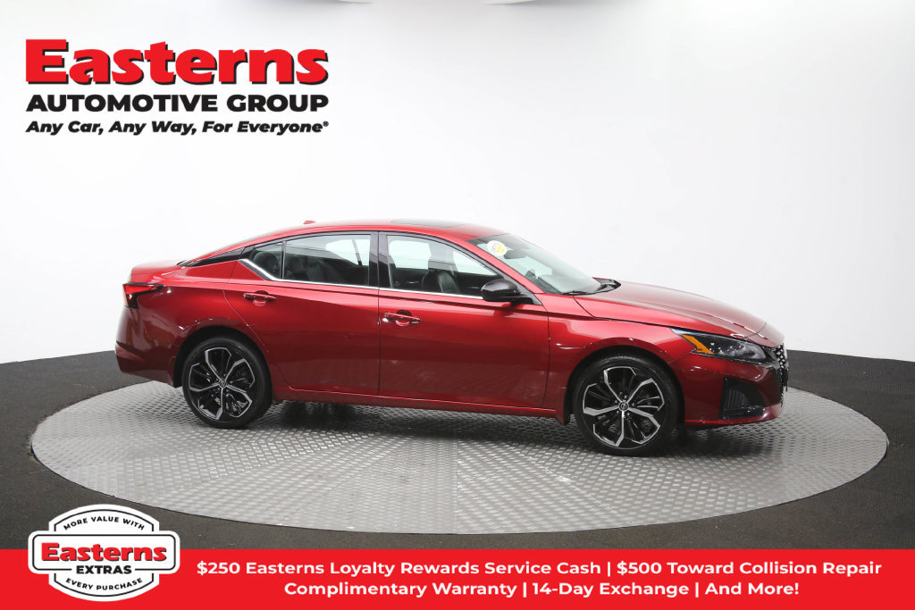 Used 2023 Nissan Altima 2.5 SR w/ SR Premium Package AWD/4WD image 48