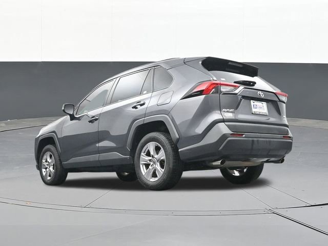 Used 2022 Toyota RAV4 XLE AWD/4WD image 47