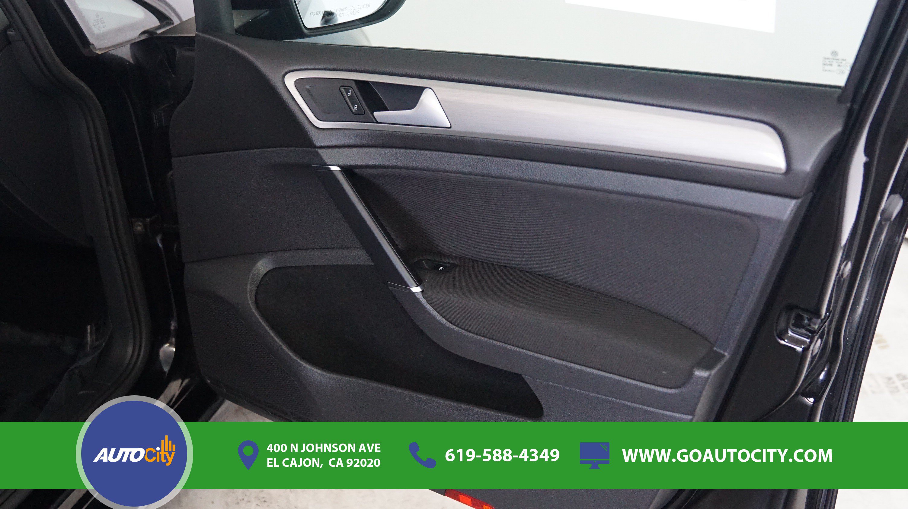 Used 2017 Volkswagen Golf S AWD/4WD image 16