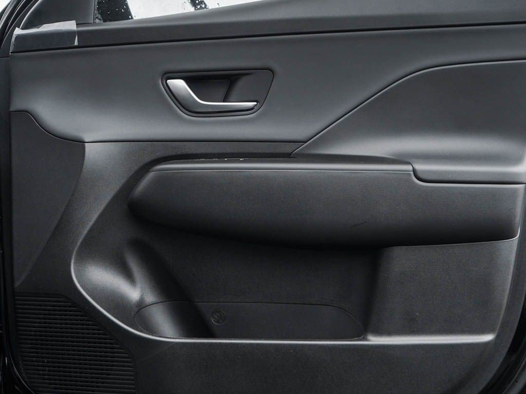 New 2026 Hyundai Kona SEL Premium AWD/4WD image 9