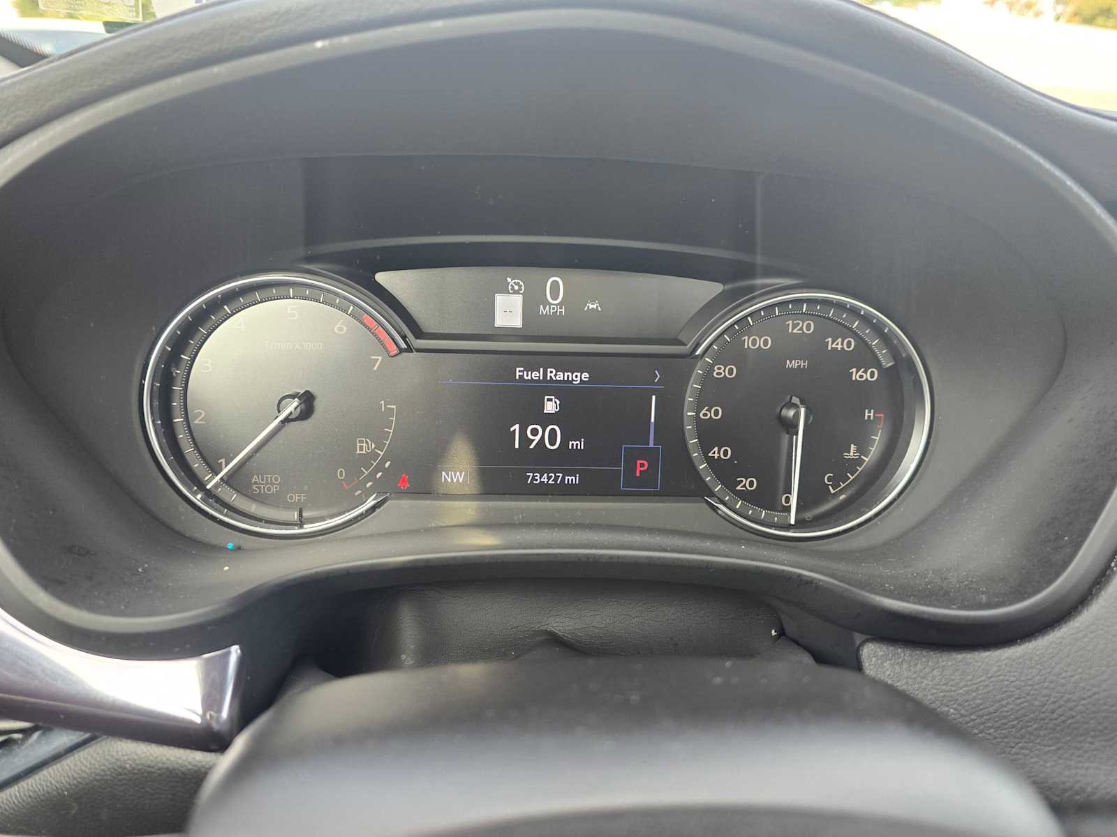 Used 2022 Cadillac XT4 Luxury w/ Cold Weather Package image 27