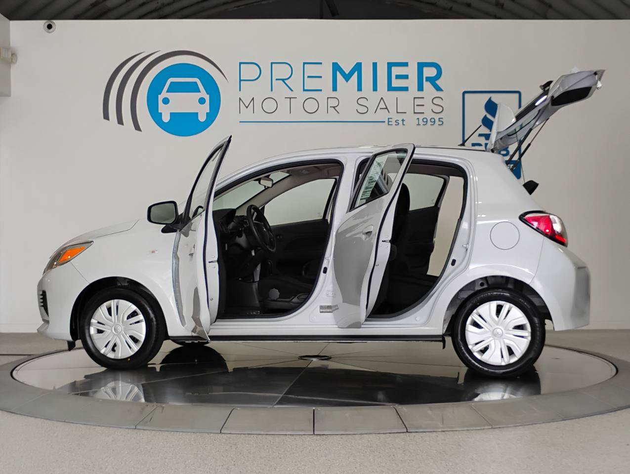 Used 2024 Mitsubishi Mirage ES FWD image 3