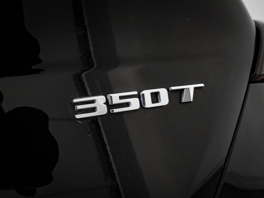 Used 2025 Cadillac CT4 Sport w/ Climate Package image 9