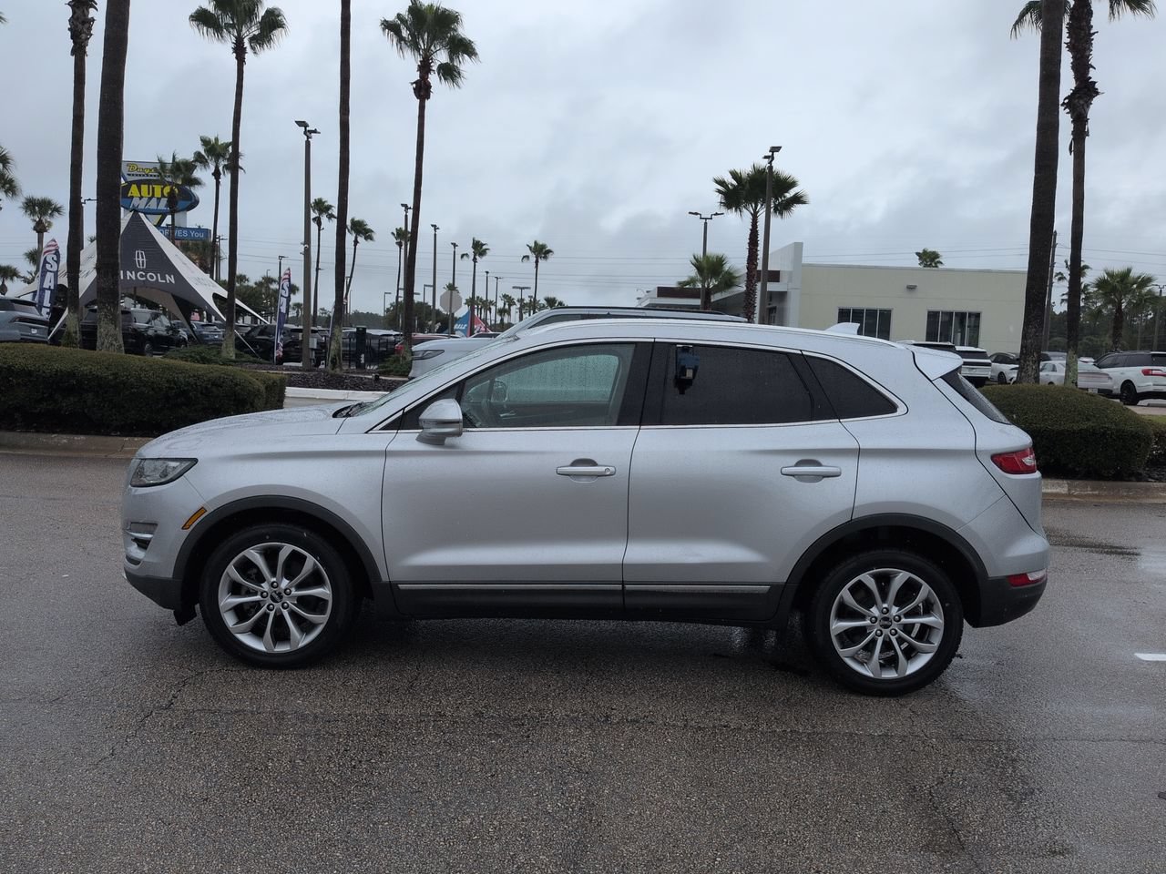 Certified 2019 Lincoln MKC Select w/ Select Plus Package FWD image 7