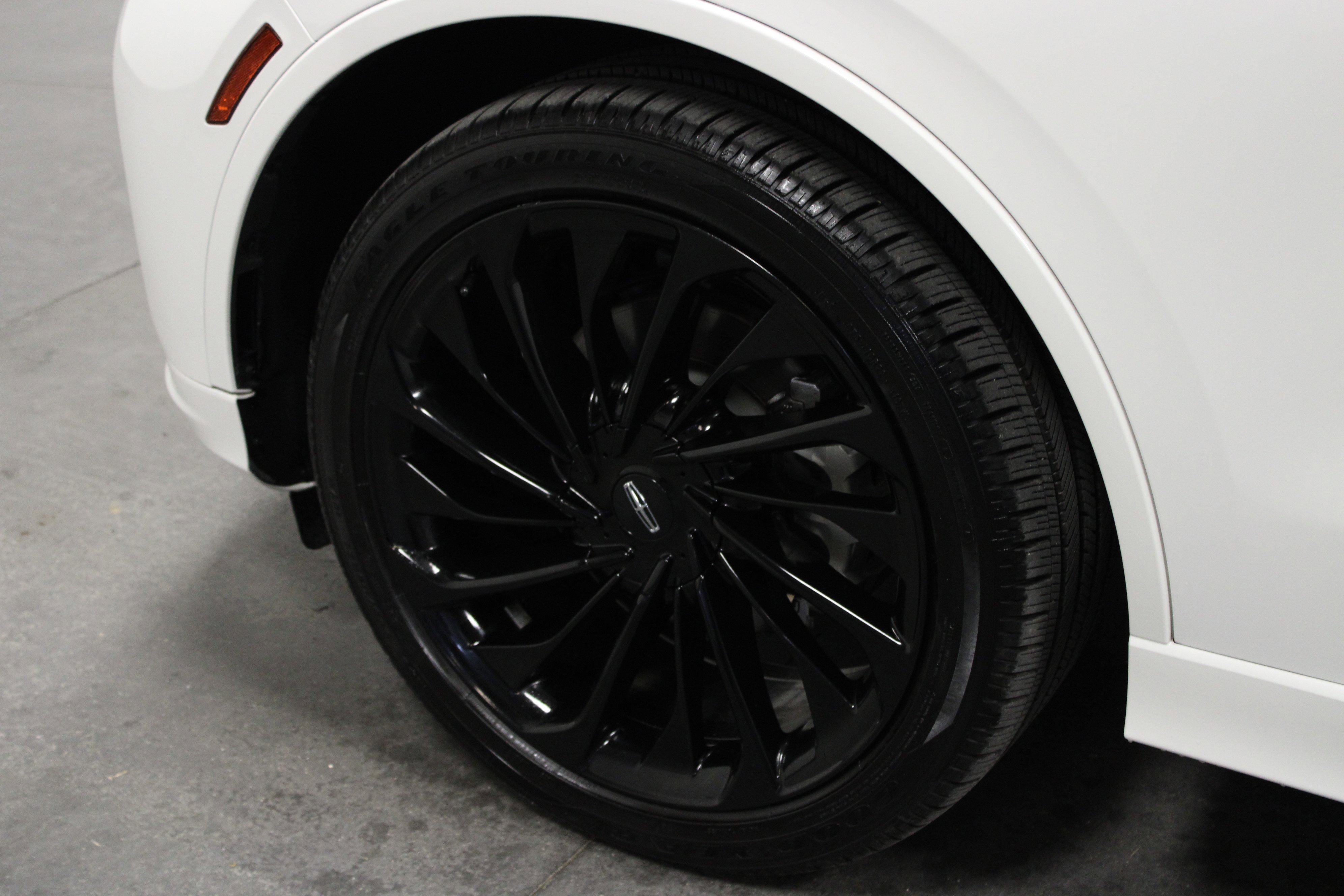 Used 2025 Lincoln Aviator Reserve w/ Luxury Package image 10