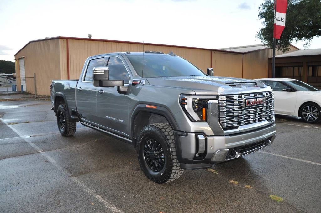 Used 2024 GMC Sierra 2500 Denali w/ Denali Reserve Package image 7