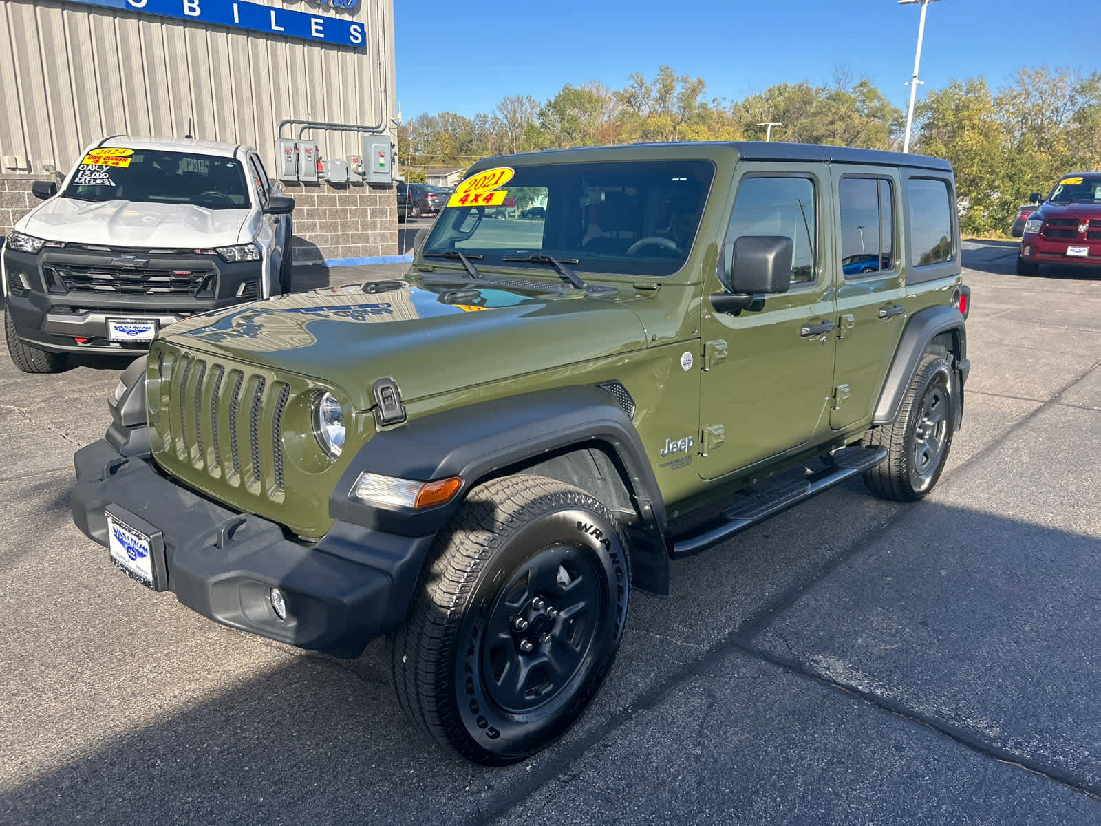Used 2021 Jeep Wrangler Unlimited Sport AWD/4WD image 7