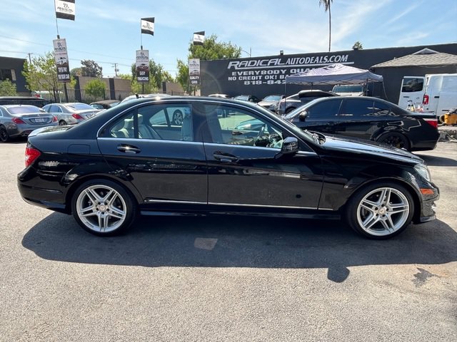 Used 2014 Mercedes-Benz C 250 Sedan image 27