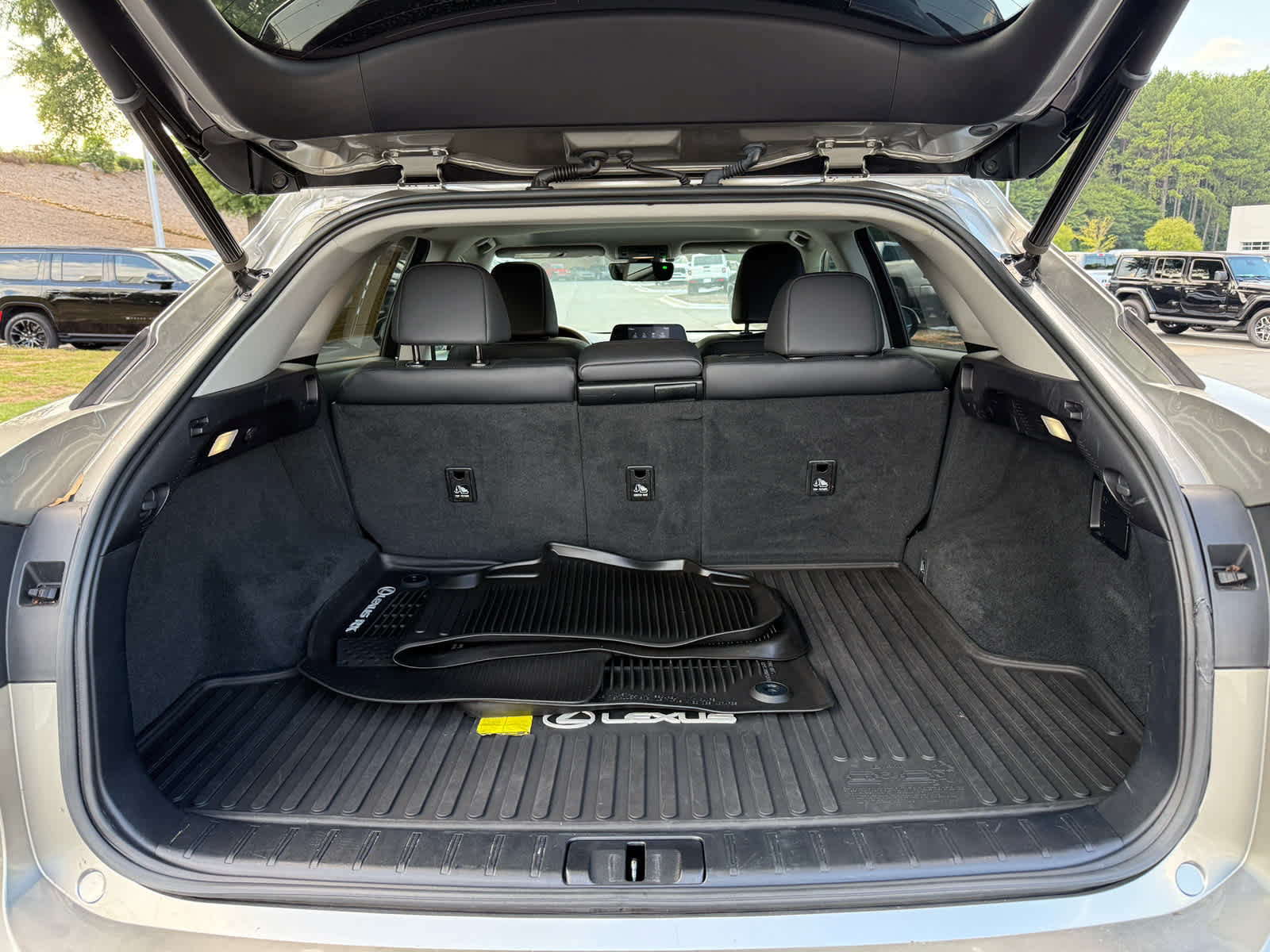 Used 2020 Lexus RX 350 FWD w/ Premium Package image 28