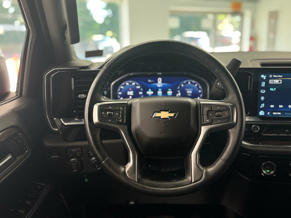 Used 2023 Chevrolet Silverado 1500 LT w/ Protection Package AWD/4WD image 17