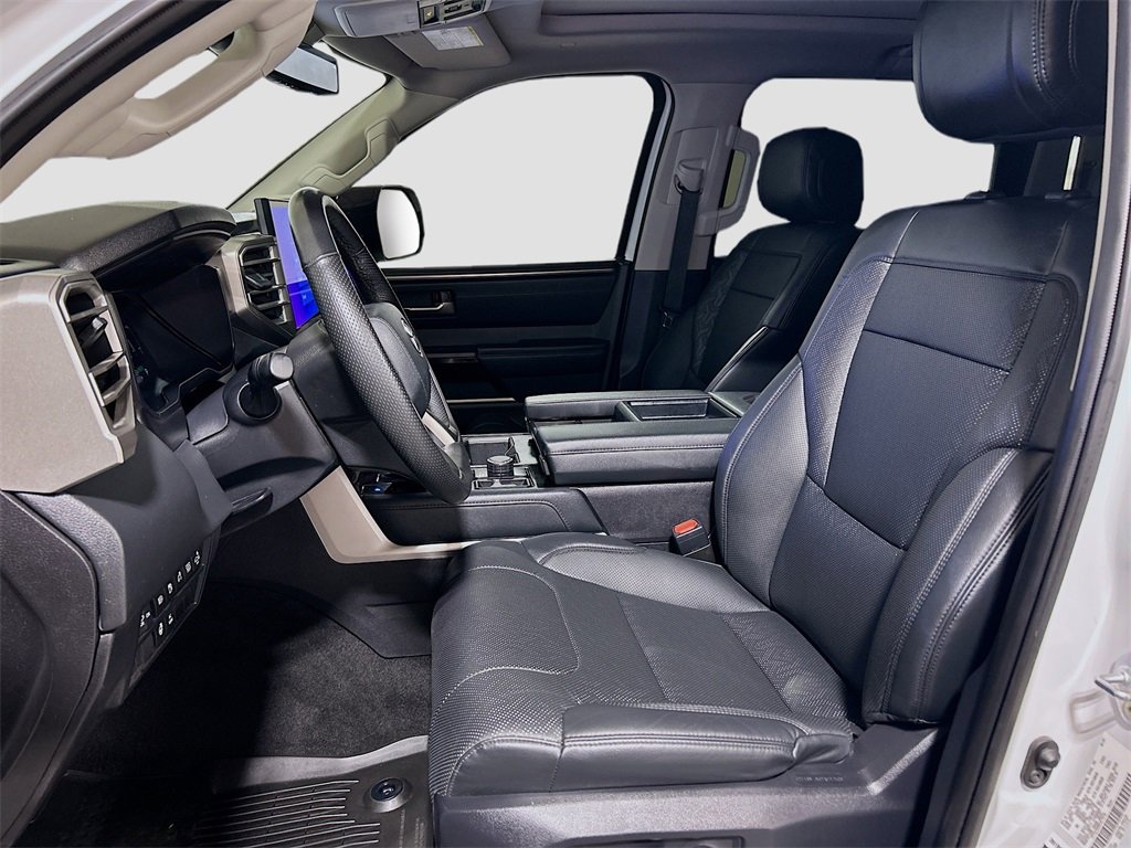 Used 2024 Toyota Tundra Limited image 18