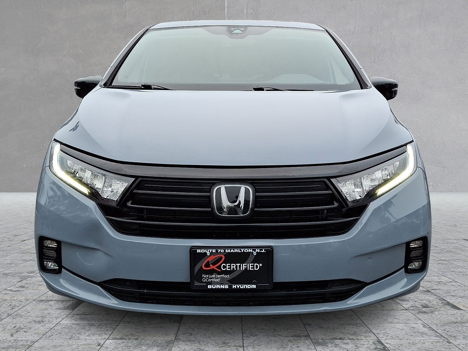 Used 2023 Honda Odyssey Sport image 2
