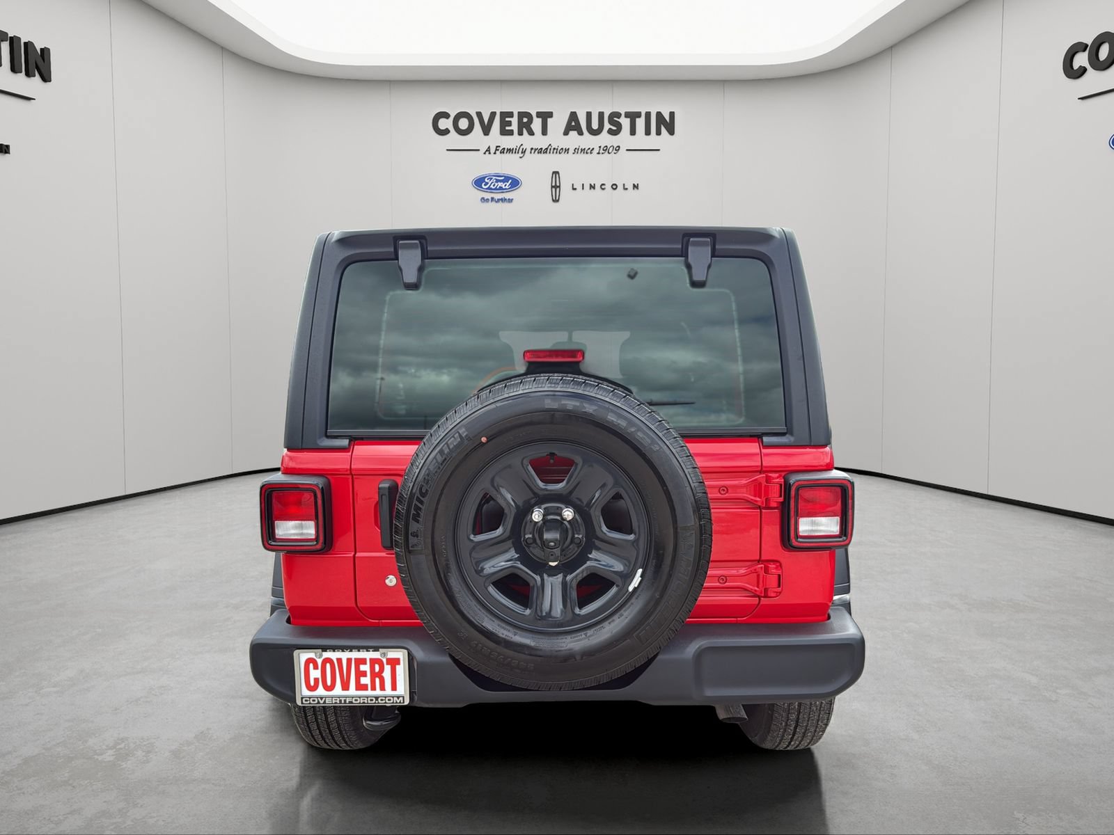 Used 2022 Jeep Wrangler Unlimited Sport AWD/4WD image 4