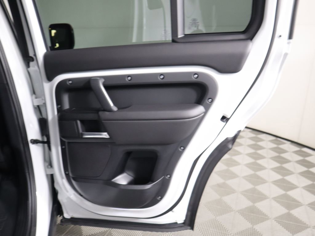New 2026 Land Rover Defender 130 V8 image 28