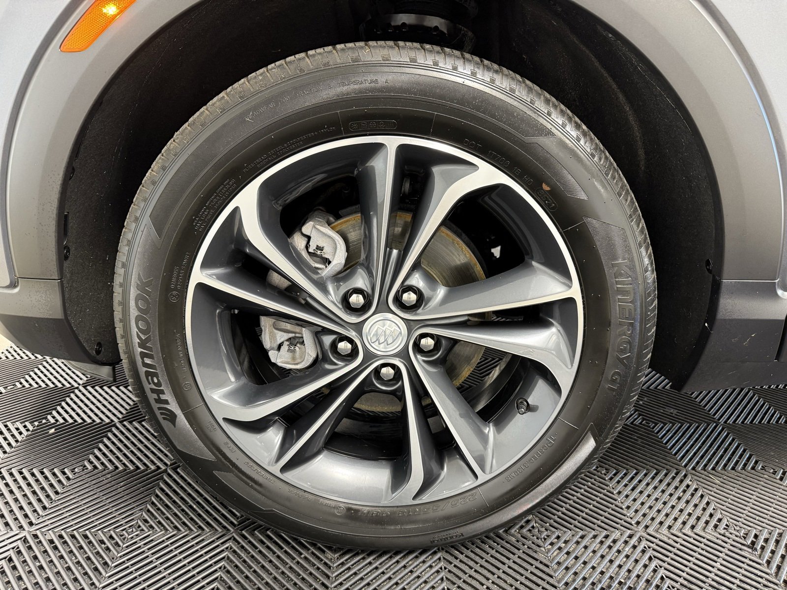 Used 2022 Buick Encore GX Essence image 24