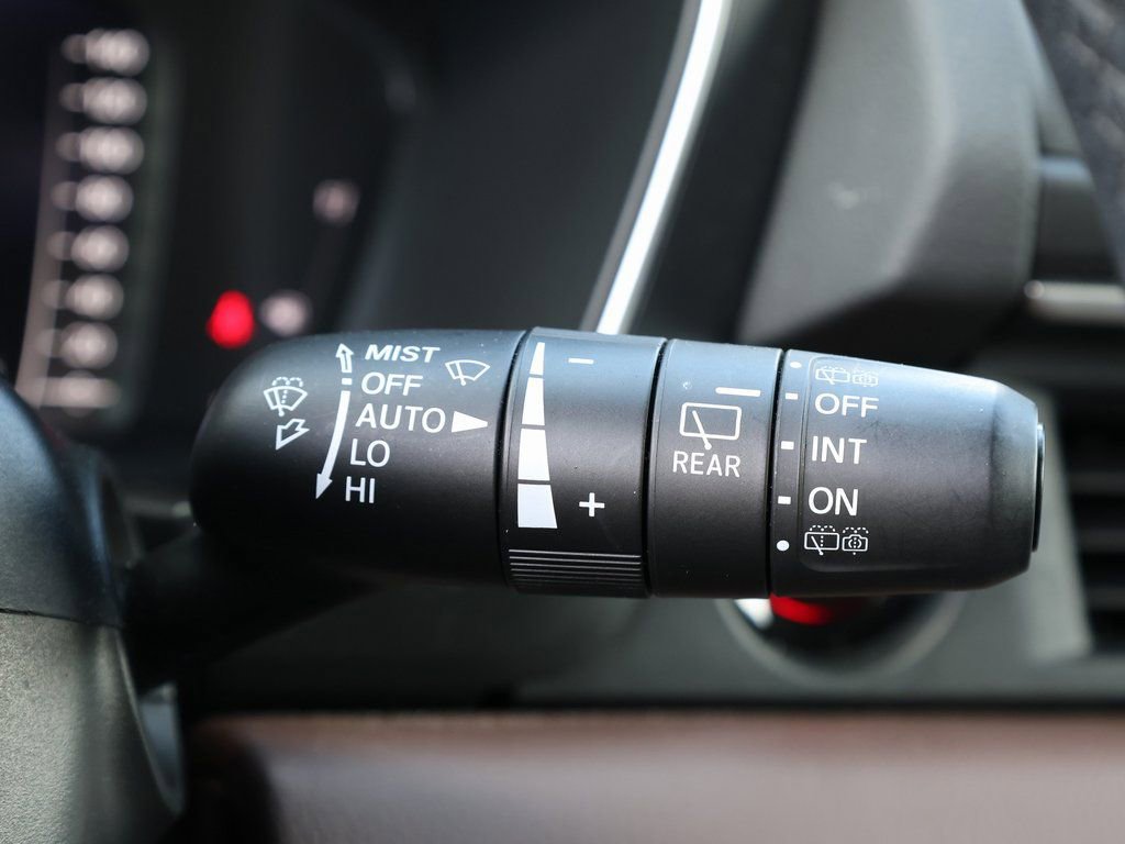 Used 2023 Honda Pilot Elite image 42